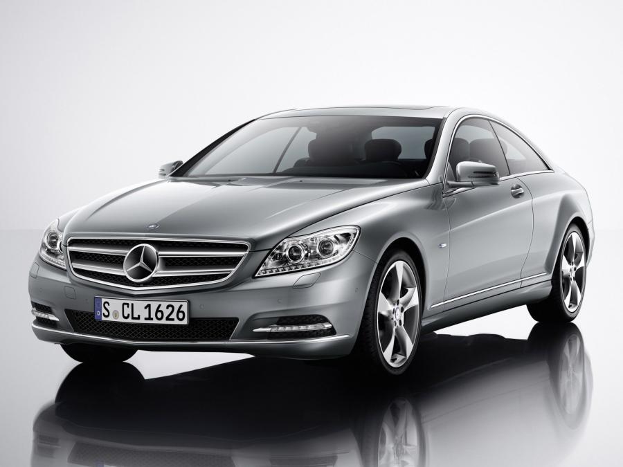  Mercedes-Benz CL500 4Matic 2010 года  (фото 2 из 13)